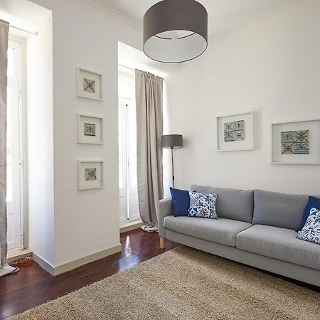 Love Inn Bairro Alto 리스본 외부 사진