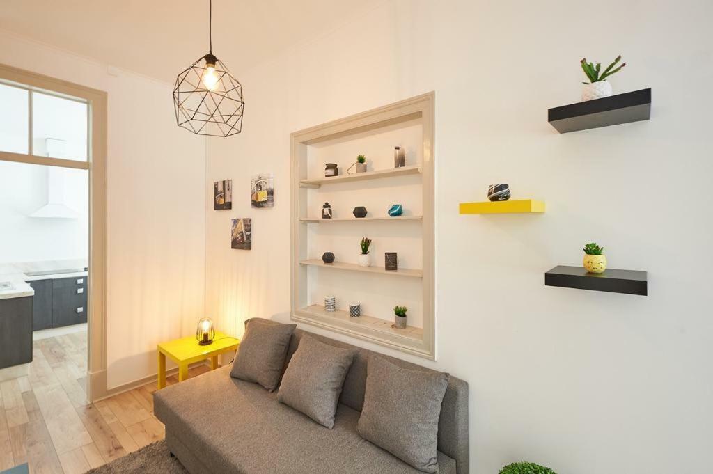 Love Inn Bairro Alto 리스본 외부 사진